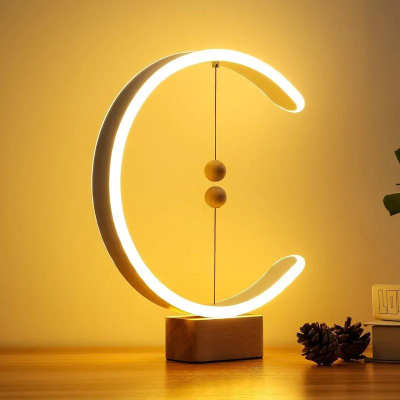 Magnetic Balance Desk Lamp