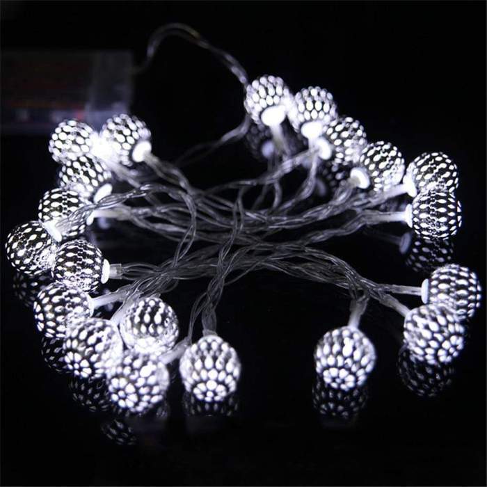 Led Hollow-Out Moroccan Ball Light String