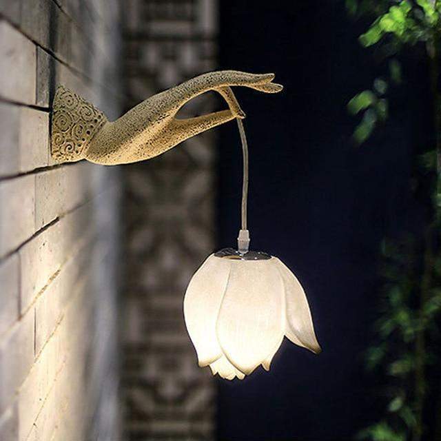 Lotus Wall Lamp