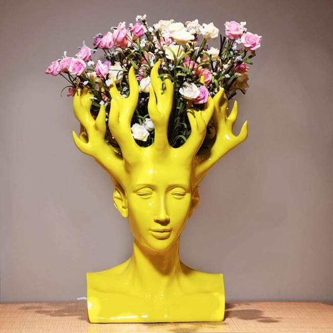 Head Branches Vase