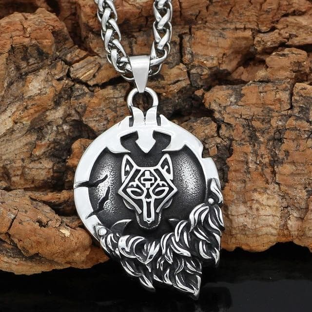 Vikings Nordic Wolf Fenrir Pendant & Necklace