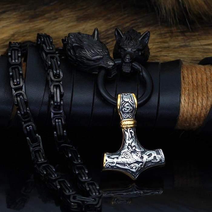 Vikings Wolf Mjolnir Stainless Steel Necklace