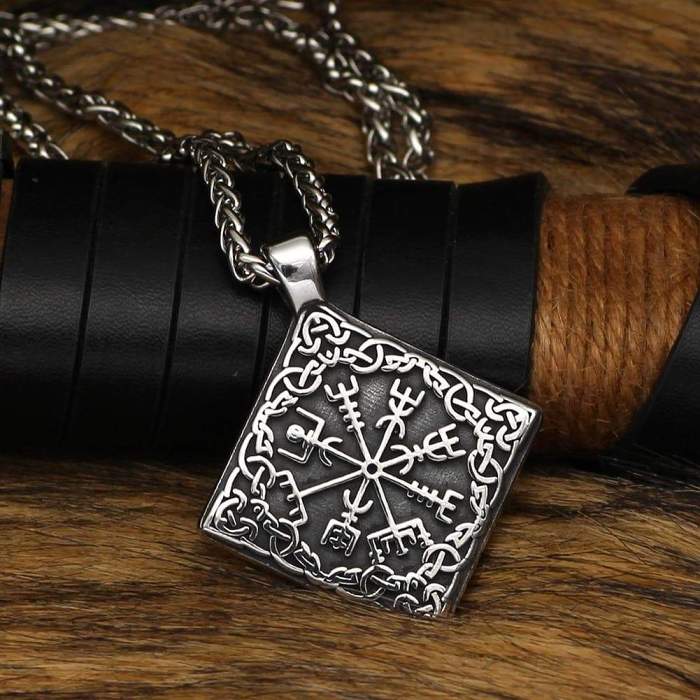 Vikings Nordic Vegvisir Stainless Steel Necklace