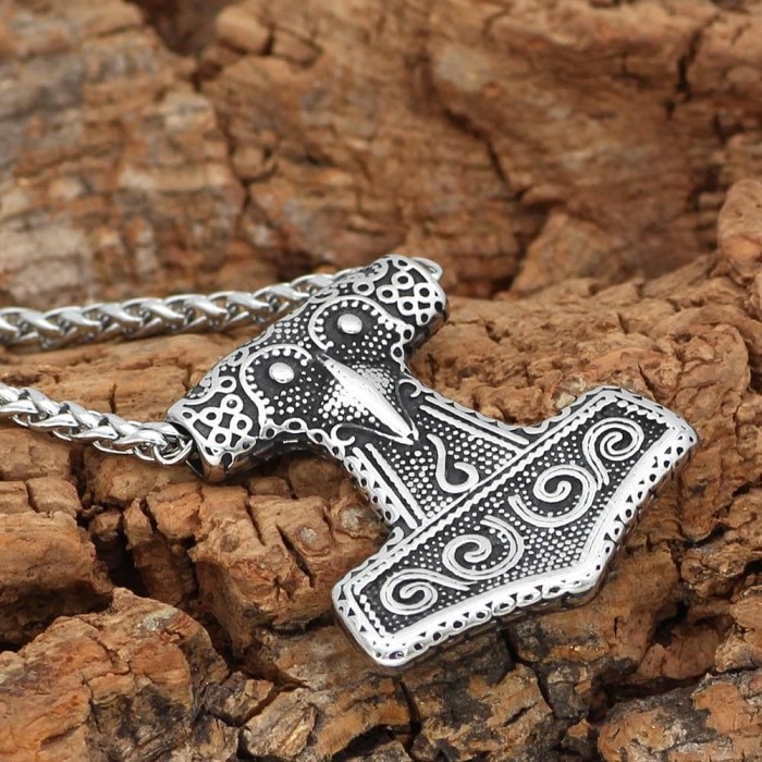 Vikings Thor Hammer Raven Knot Amulet Necklace
