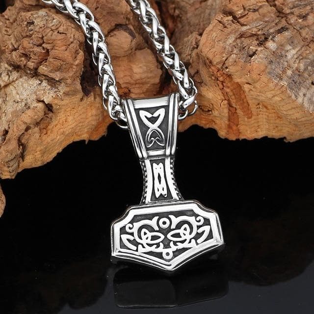 Viking Thor’s Hammer Mjölnir Necklace
