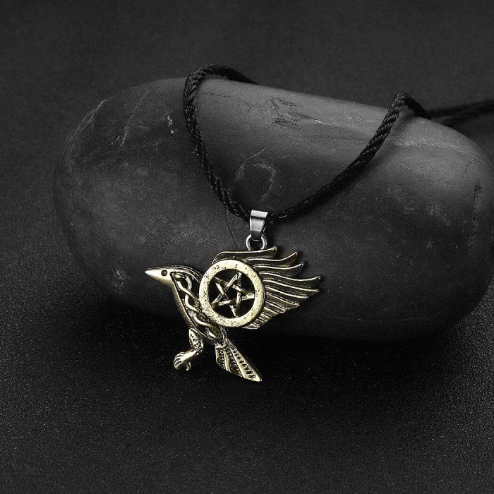 Wiccan Pentagram Nordic Huginn & Muninn Necklace