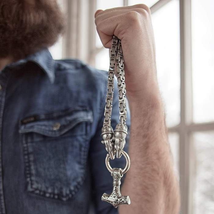 Vikings Geri & Freki Mjolnir King’s Chain Stainless Steel Necklace