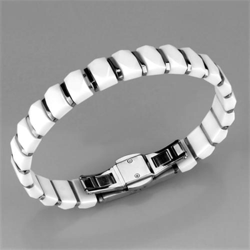 3W991 - High polished (no plating) Stainless Steel Bracelet with