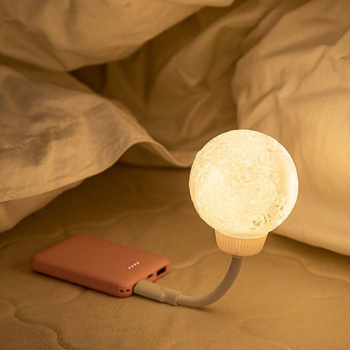 3D Printed Moon USB Night Light Lamp