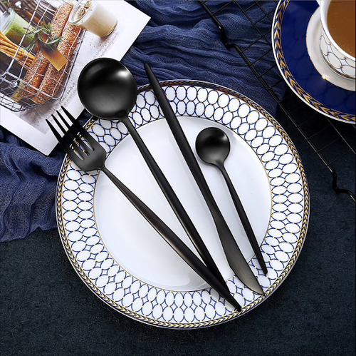 Arya Black Cutlery Set