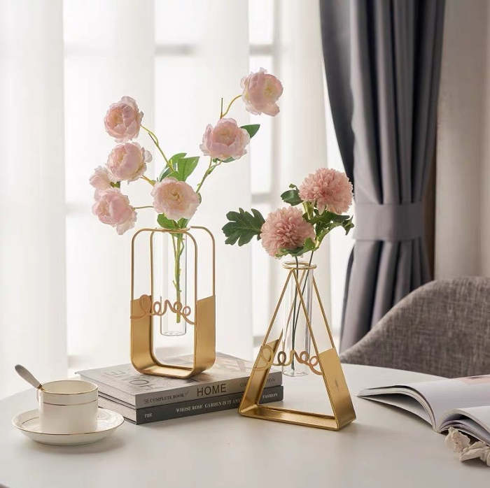 Nordic Style Cute Heart Shape Love Metal & Glass Vase Decor
