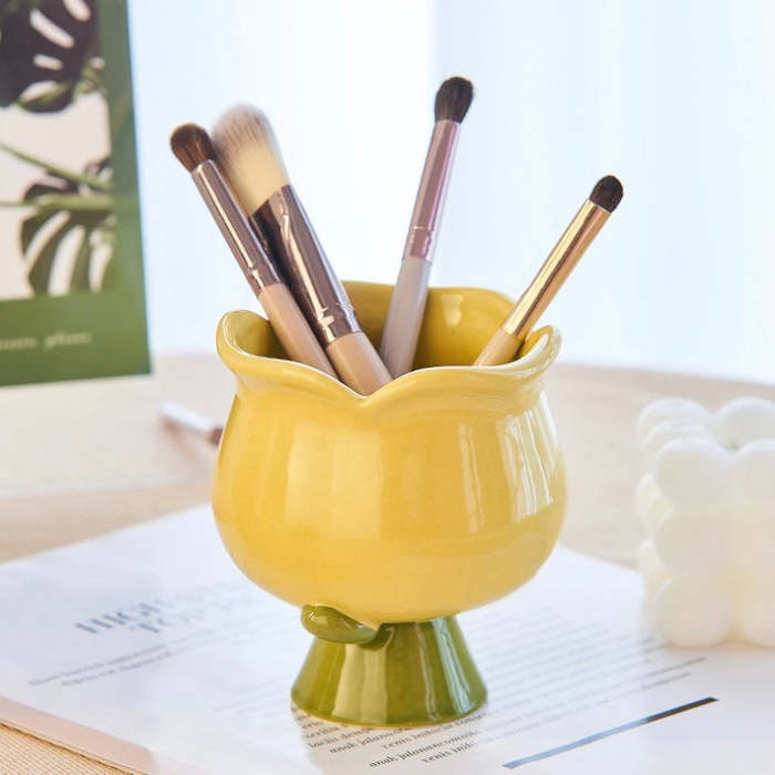 Cute Tulip Shape Ceramic Pen & Cosmetic Brush Holder