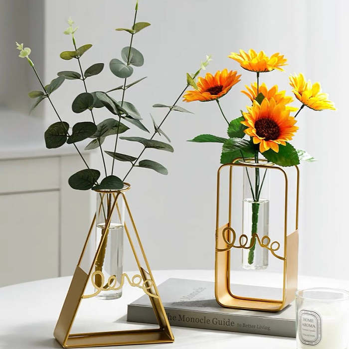 Nordic Style Cute Heart Shape Love Metal & Glass Vase Decor