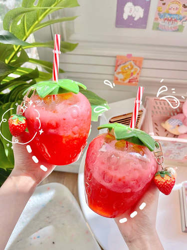 Cute Lovely Summer Strawberry Water Bottle Cup with Straw