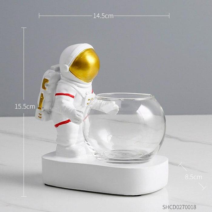 Nordic Resin Astronaut Hydroponic Vase