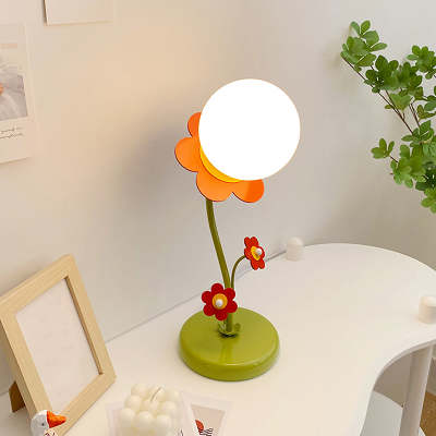 Small Red Flower Table Lamp