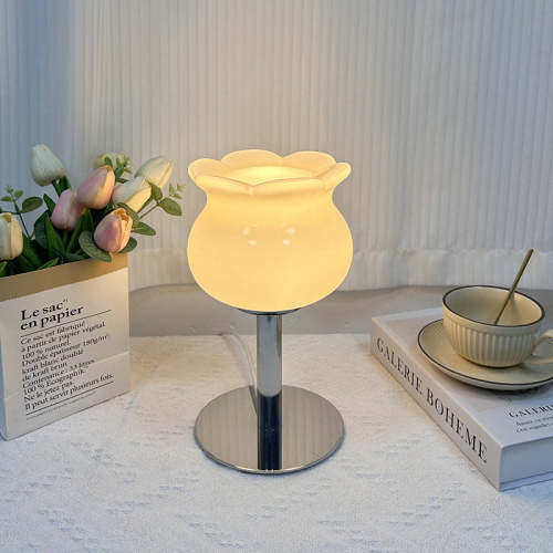 Lily of the Valley Glass Table Lamp