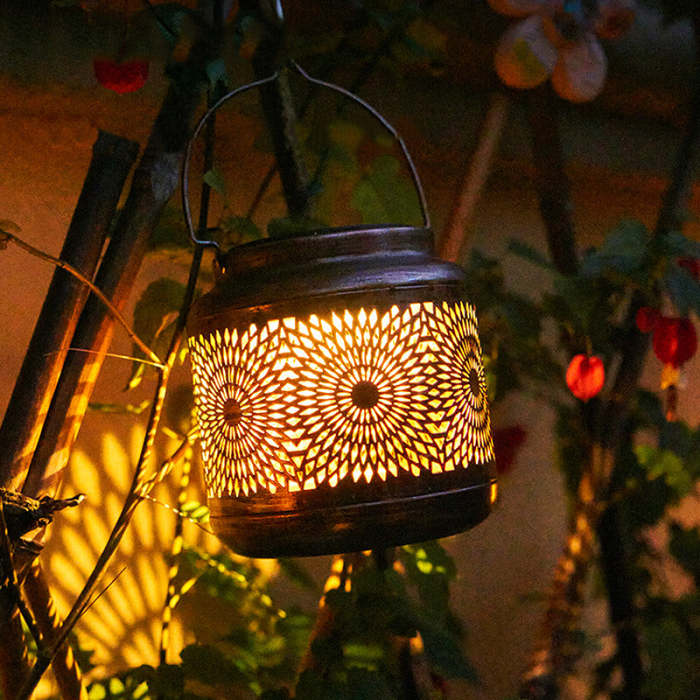 Solar Retro Lantern Outdoor Decorative Lights