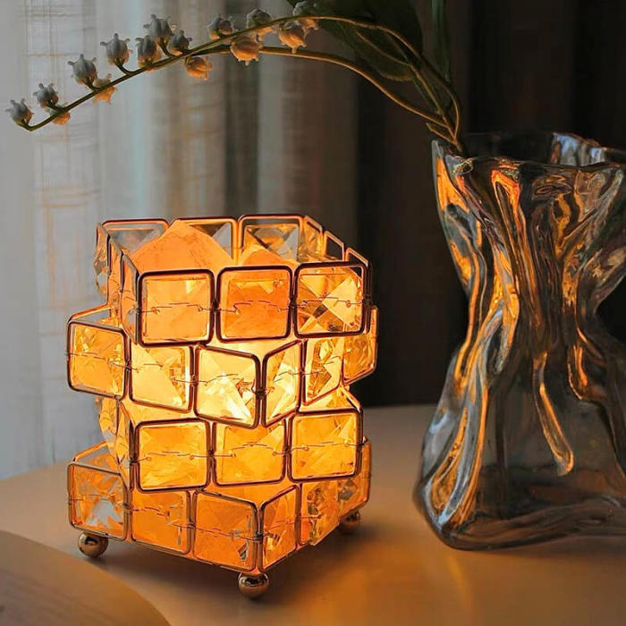 Square Salt Stone Crystal Lamp