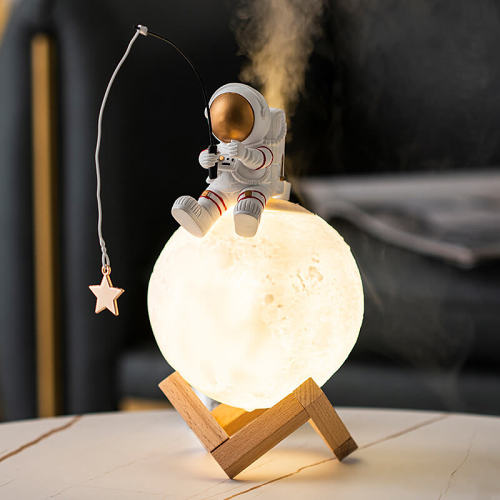 Astronaut Humidifier Night Lamp