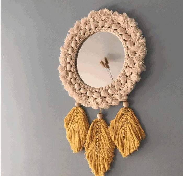 Fringed Feather Round Wall Mirror by Veasoon