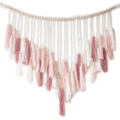 Macramé Wall Deco With Wood Beads by Veasoon