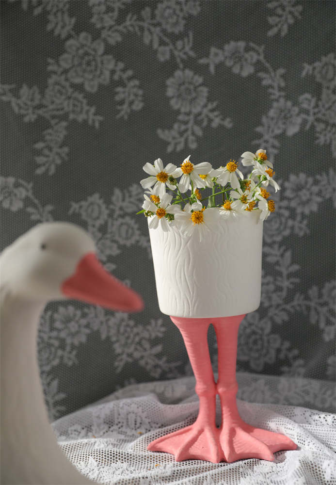 Hand-painted Ceramic Goose Leg Tall Flower Pot by Veasoon
