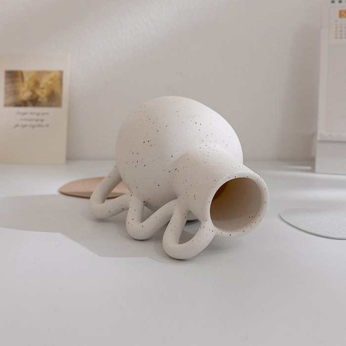 Wind Wave Ceramic Vase by Veasoon