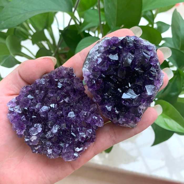 Natural Amethyst Cluster by Veasoon