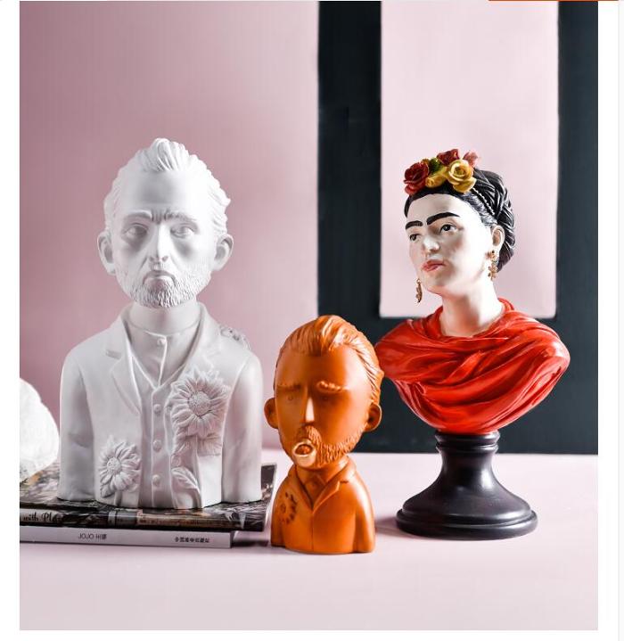 Portrait Figurines Statues by Veasoon