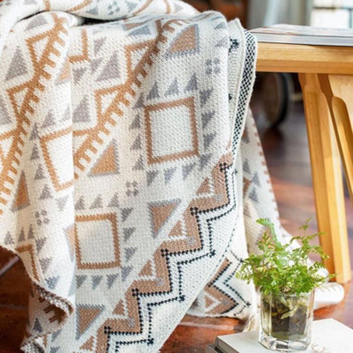 Vintage Design Throw Blanket by Veasoon
