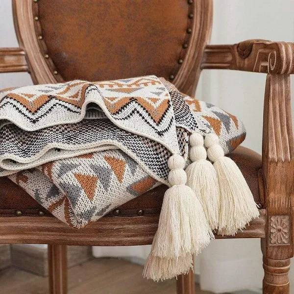 Vintage Design Throw Blanket by Veasoon