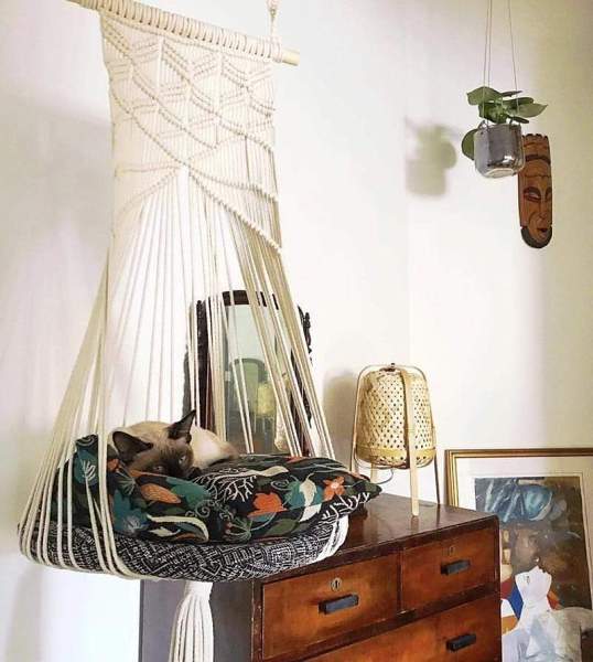 Macrame Wall Hanging Cat Bed by Veasoon