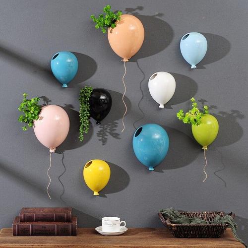 Balloon Shaped Wall Pot by Veasoon