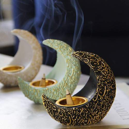 Crescent Moon Aromatherapy Burner by Veasoon