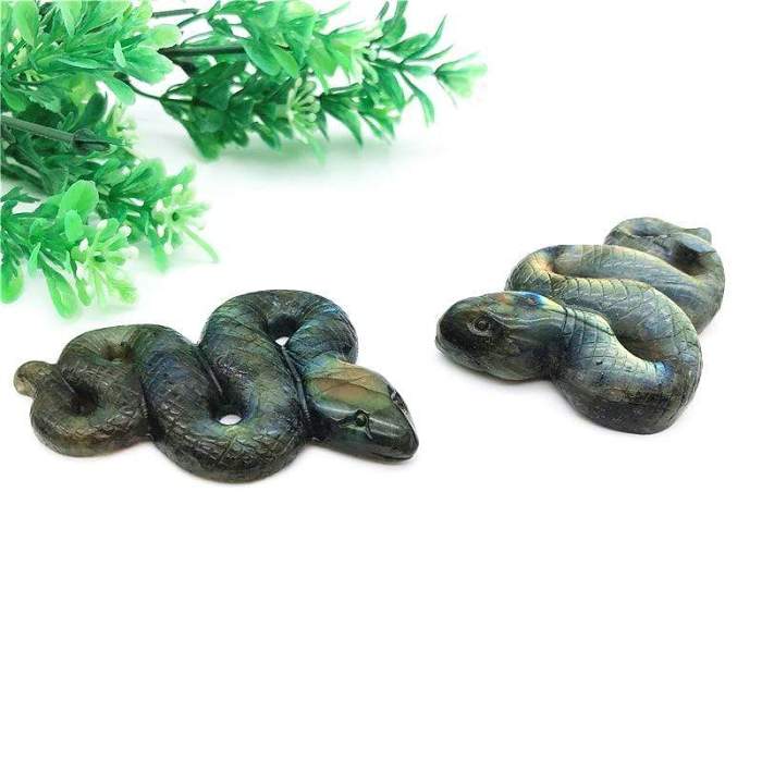 Labradorite Snake Carving by Veasoon