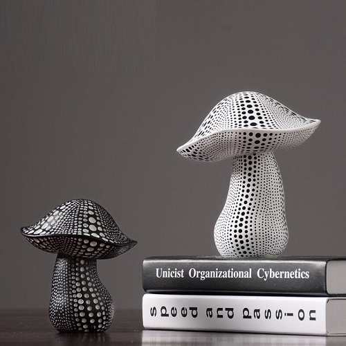 Mushroom Figurine by Veasoon
