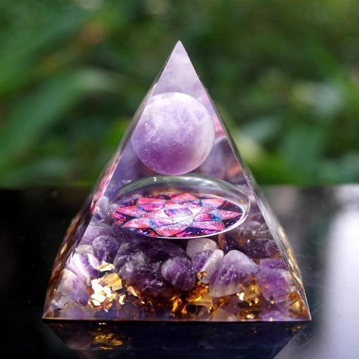 Natural Amethyst Orgonite Pyramid by Veasoon
