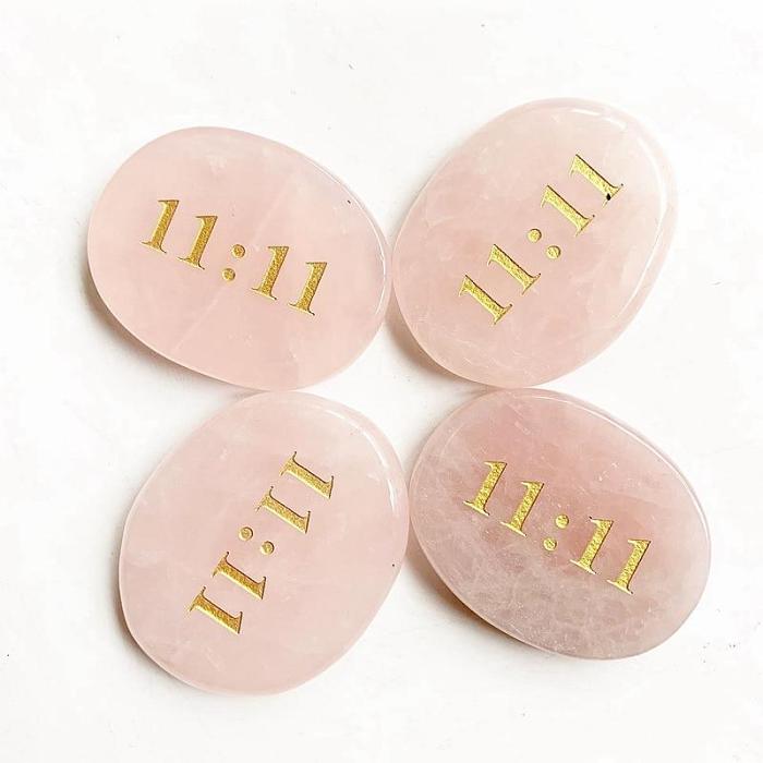 ROSE QUARTZ PALM STONE - 11:11 NUMEROLOGY LUCK STONE by Veasoon