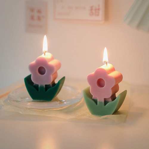 Flower Candle by Veasoon