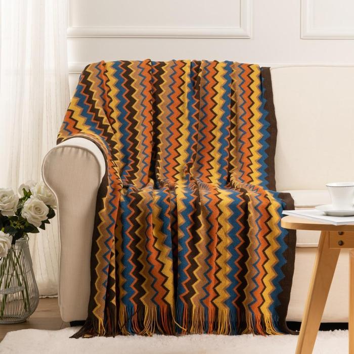 Geometric Pattern Throw Blanket by Veasoon