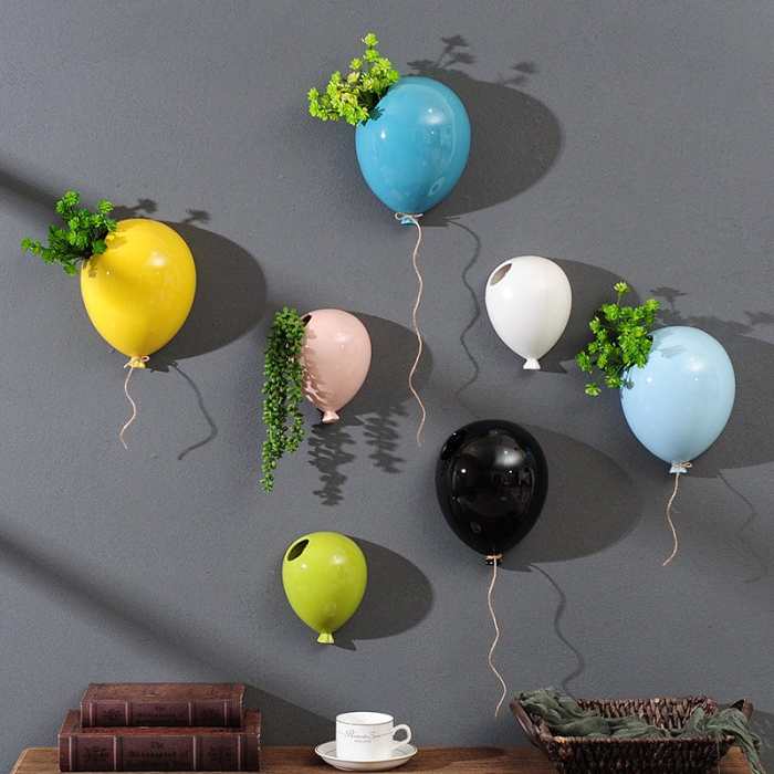 Balloon Shaped Wall Pot by Veasoon