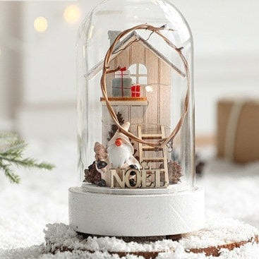 Enchanted Christmas Night Lamp by Veasoon