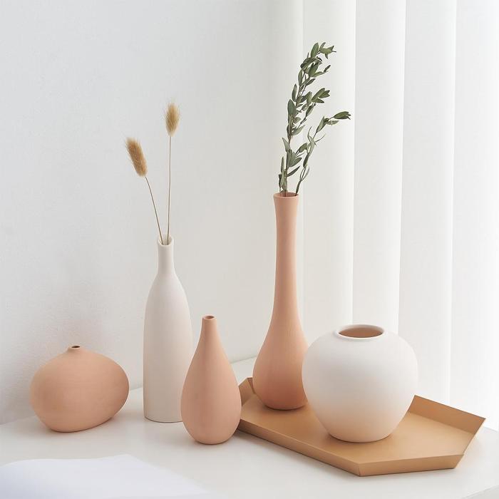Minimalist Nordic Ceramic Flower Vase by Veasoon