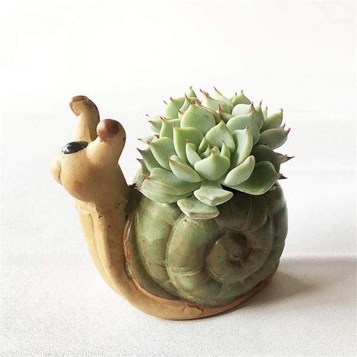 Animal Shaped Mini Flower Pots by Veasoon