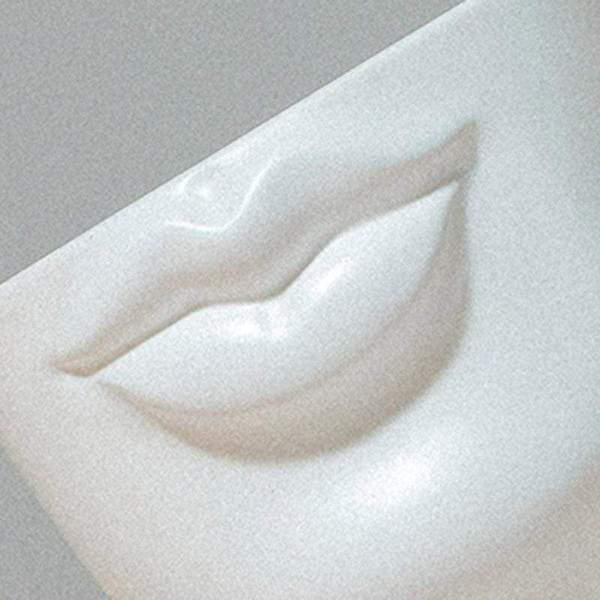 Lips White Ceramic Cup by Veasoon