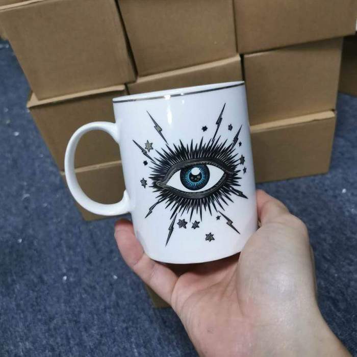 Creative Eye Mug by Veasoon