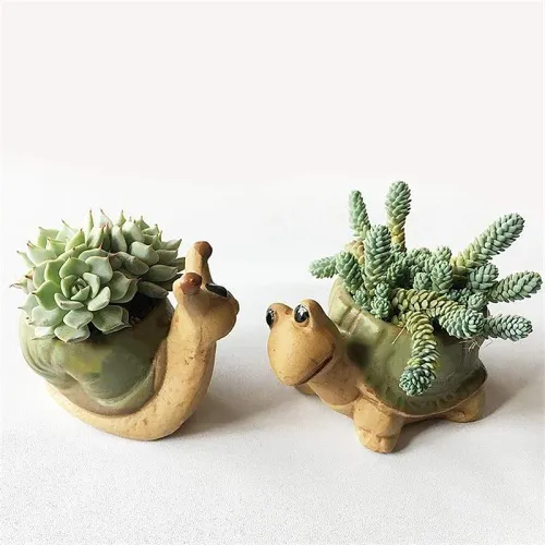 Animal Shaped Mini Flower Pots by Veasoon