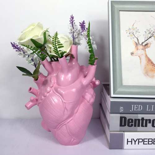 Beating Heart Plant Vase by Veasoon
