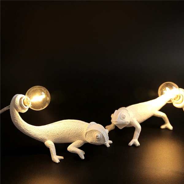 Chameleon Table Lamp by Veasoon